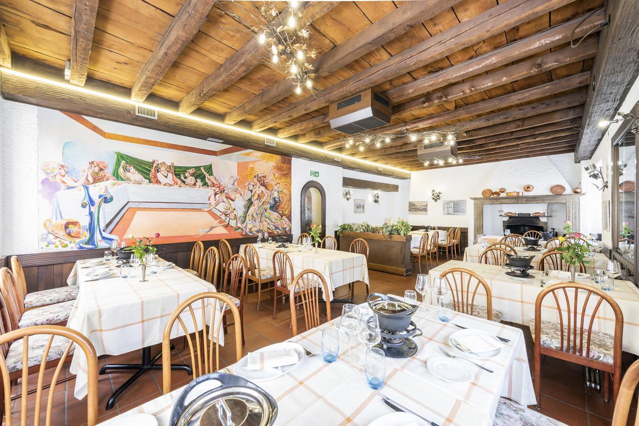 Albergo Ristorante Svizzero Каполаго Экстерьер фото